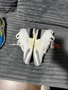 Nike Air Jordan 3 Reimagined Men’s Sneakers Size 8
